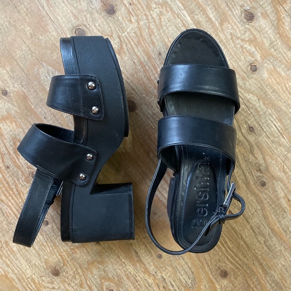 Bershka Platform Sandals - Picture 1 of 2